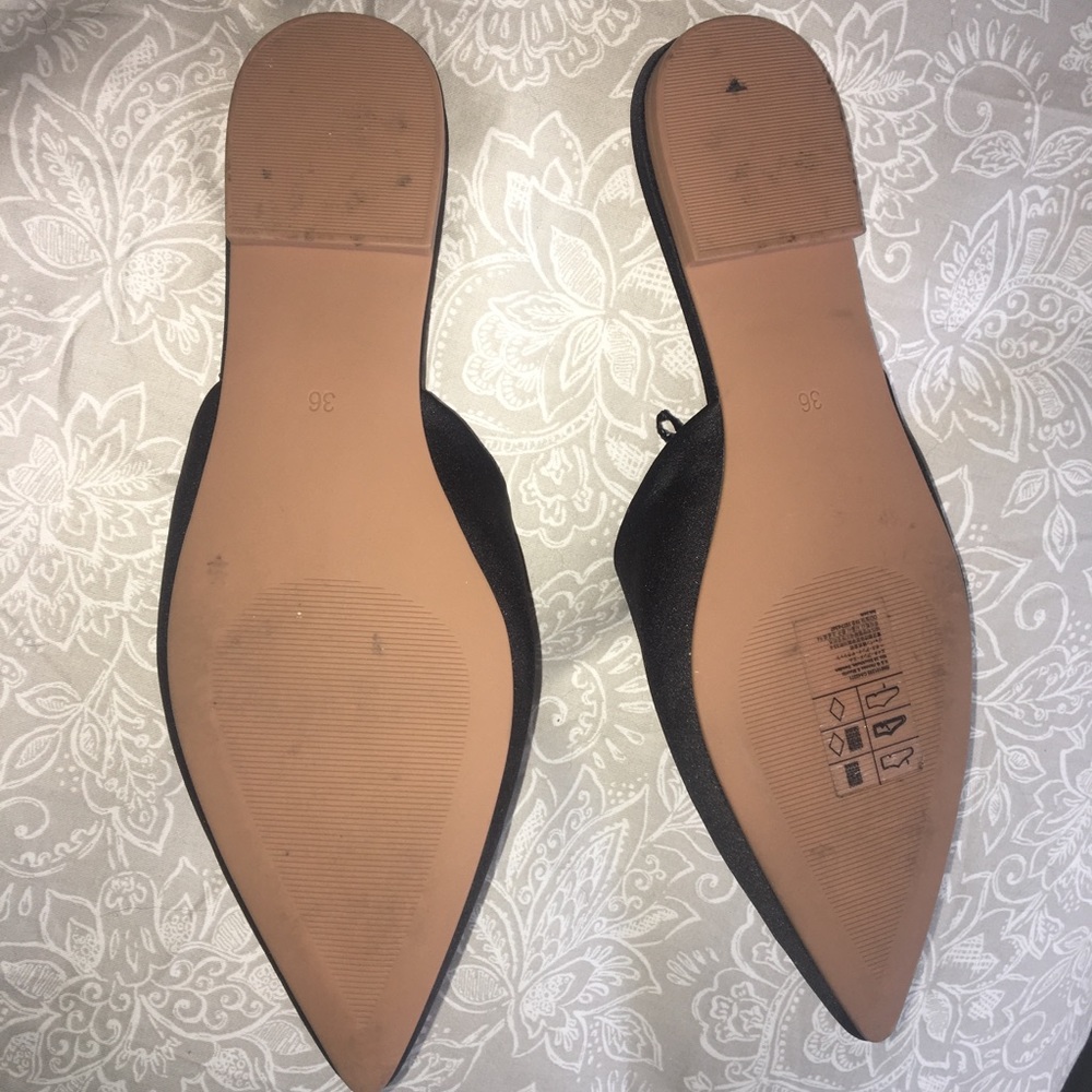 Pointed toe flats - Picture 4 of 4